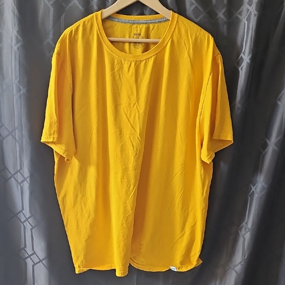 Russell Athletic Men's Golden Short Sleeve Tee Size 3XL